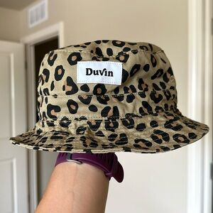 Duvin bucket hat